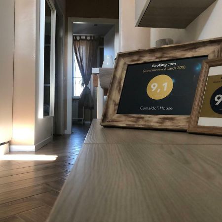 Appartamento Camaldoli House Milano Esterno foto