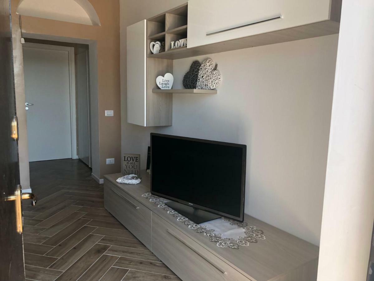Appartamento Camaldoli House Milano Esterno foto