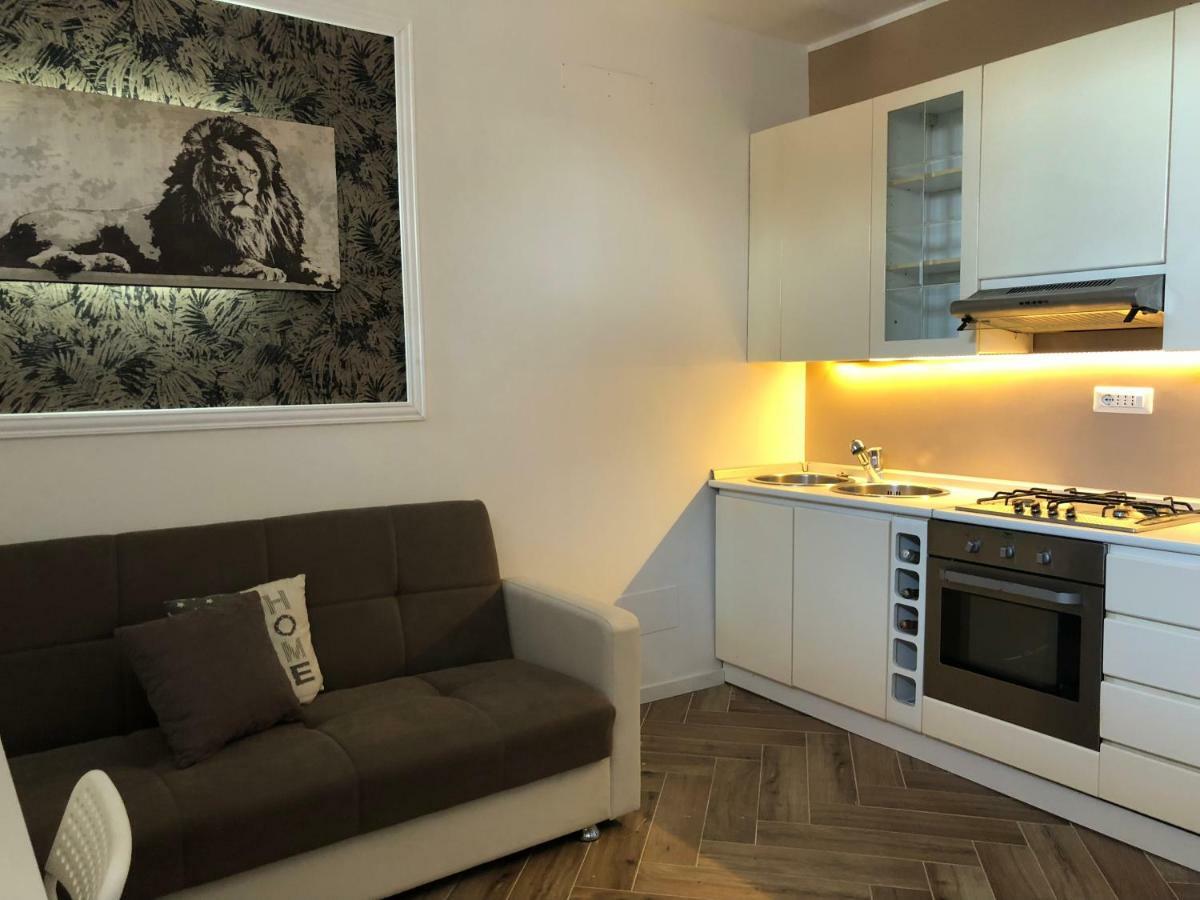 Appartamento Camaldoli House Milano Esterno foto