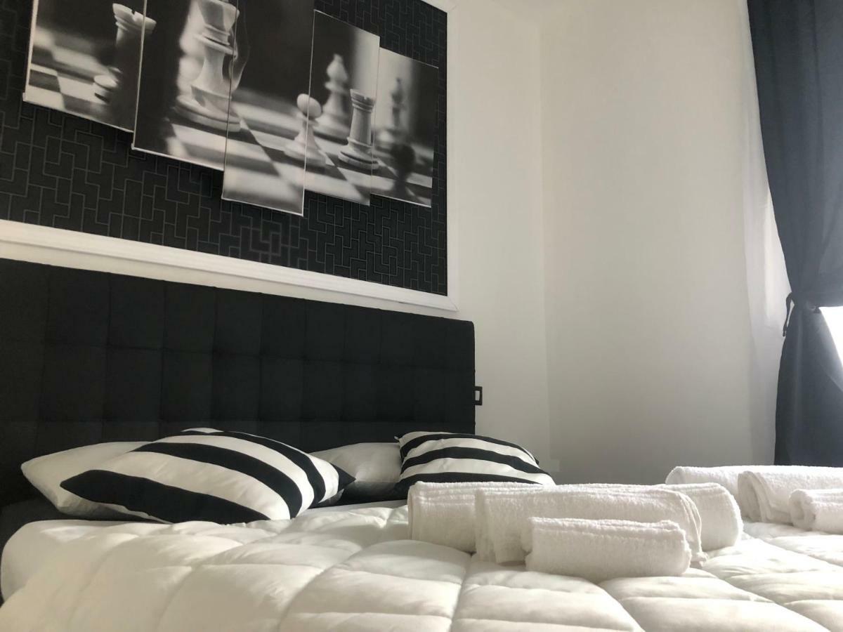 Appartamento Camaldoli House Milano Esterno foto
