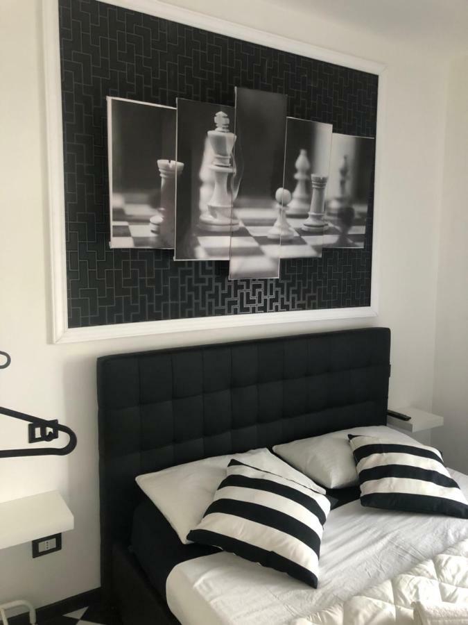 Appartamento Camaldoli House Milano Esterno foto
