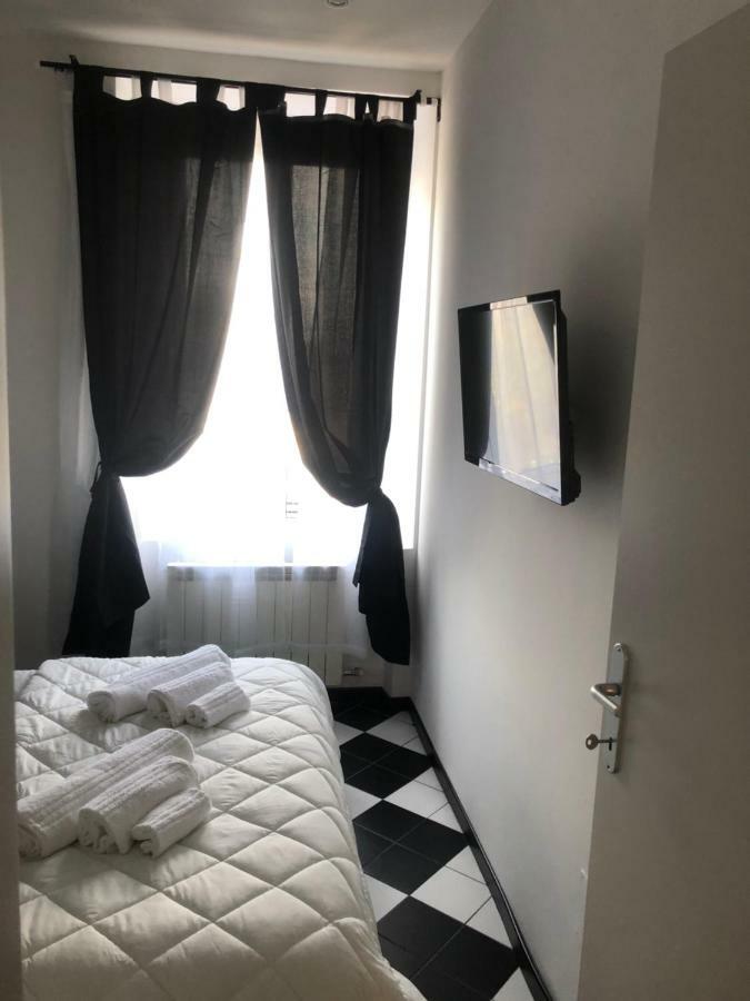 Appartamento Camaldoli House Milano Esterno foto