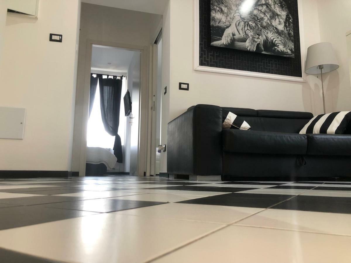 Appartamento Camaldoli House Milano Esterno foto